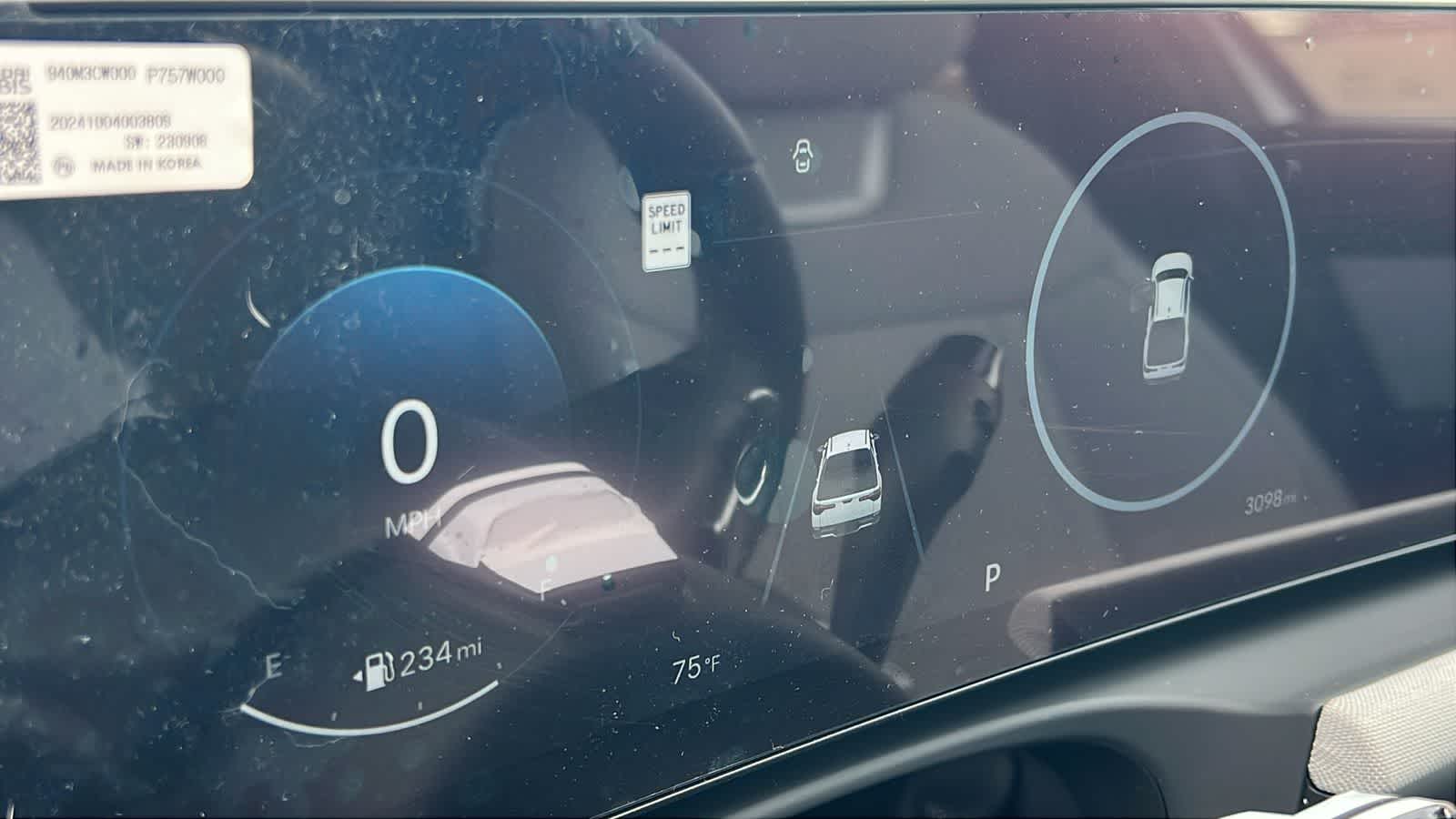 Thumbnail: 2025 Hyundai Santa Cruz - 21