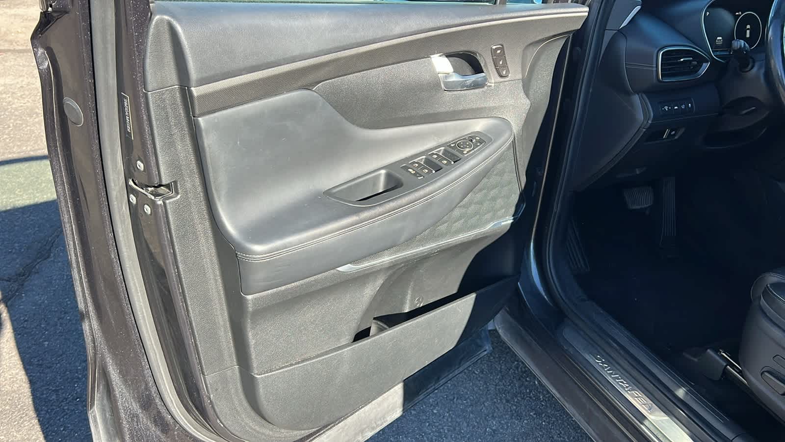 Thumbnail: 2021 Hyundai Santa Fe - 23