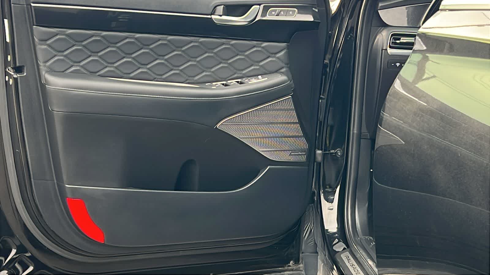 Thumbnail: 2022 Hyundai Palisade - 23