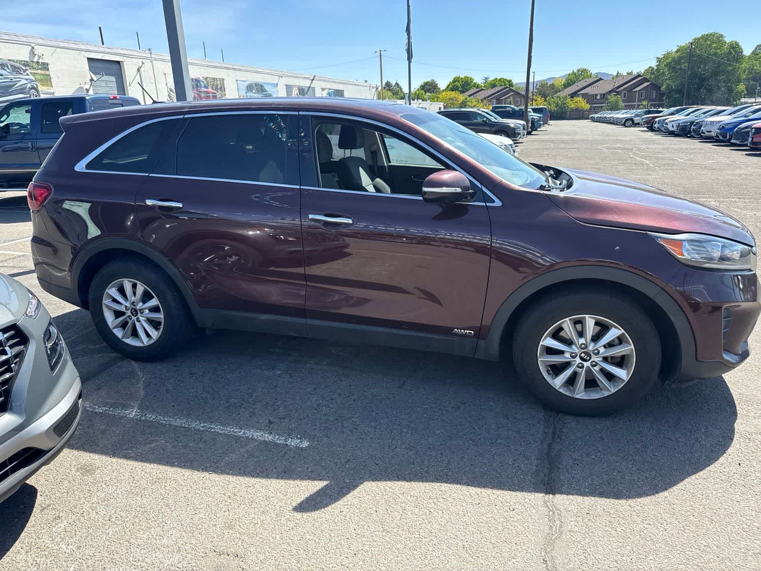 Thumbnail: 2020 Kia Sorento - 6