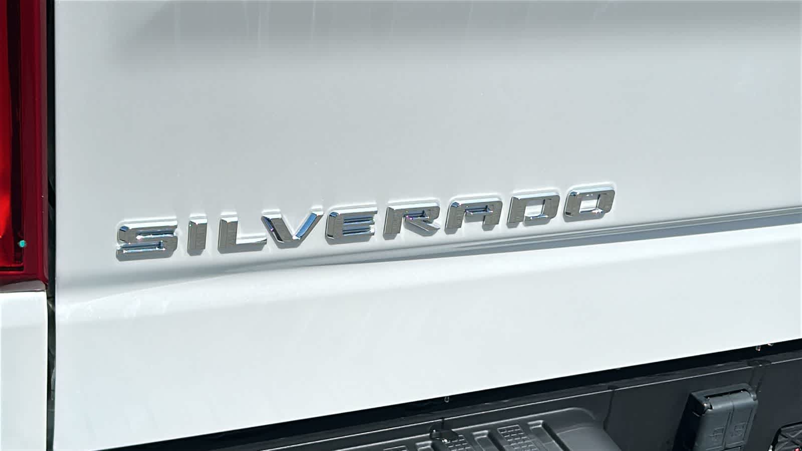 Thumbnail: 2022 Chevrolet Silverado 1500 - 27