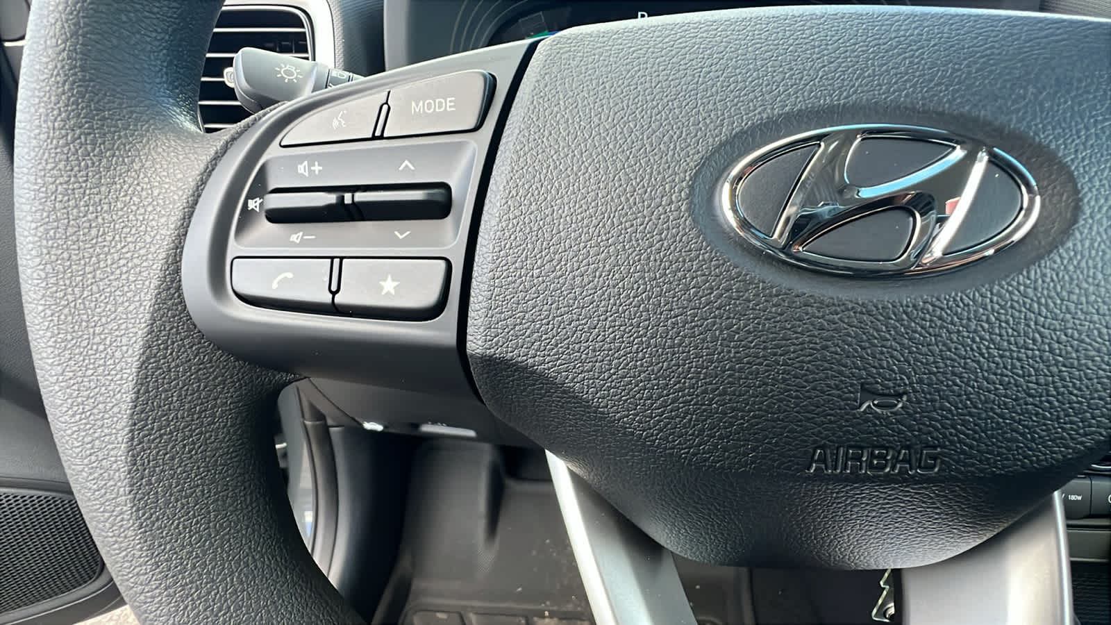 Thumbnail: 2026 Hyundai Venue - 19