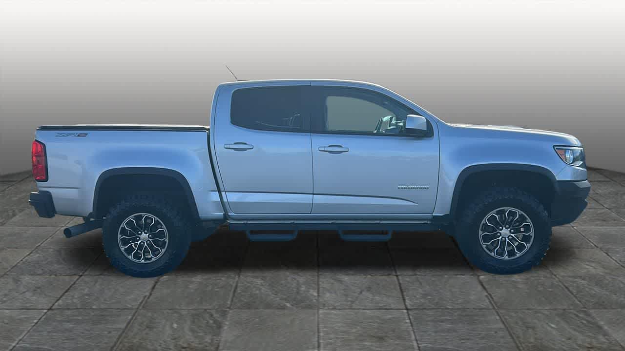 Thumbnail: 2019 Chevrolet Colorado - 3