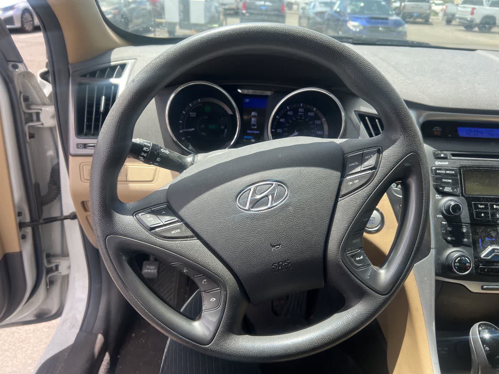 Thumbnail: 2012 Hyundai Sonata - 12