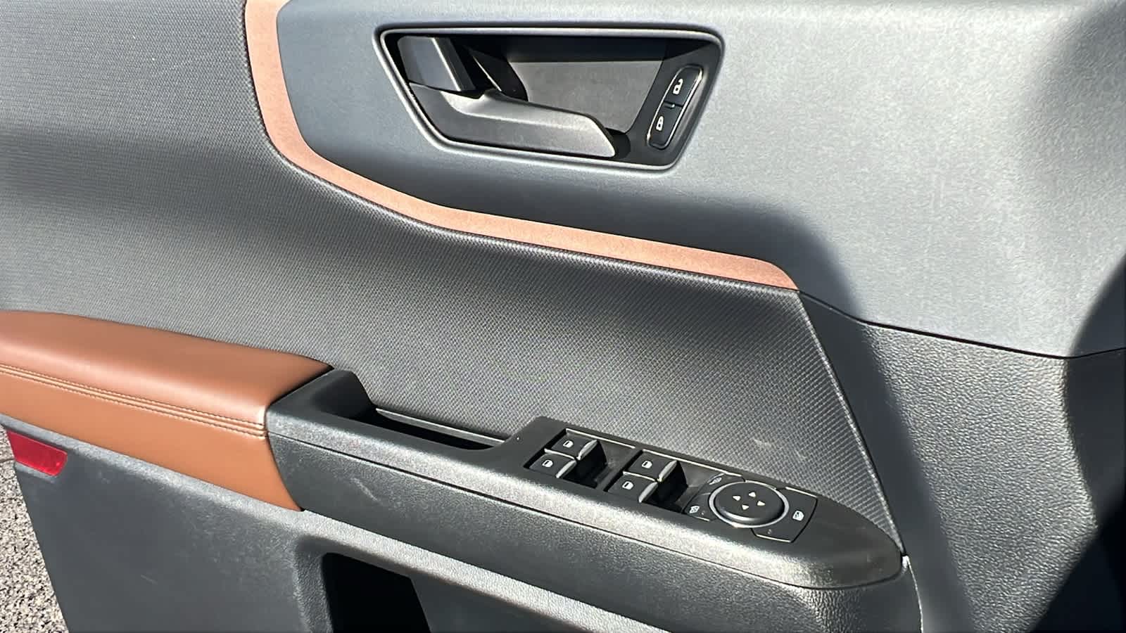 Thumbnail: 2021 Ford Bronco Sport - 22