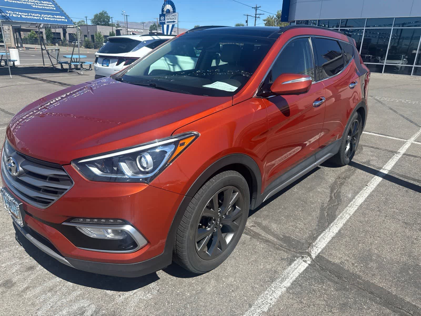 Thumbnail: 2017 Hyundai Santa Fe - 1