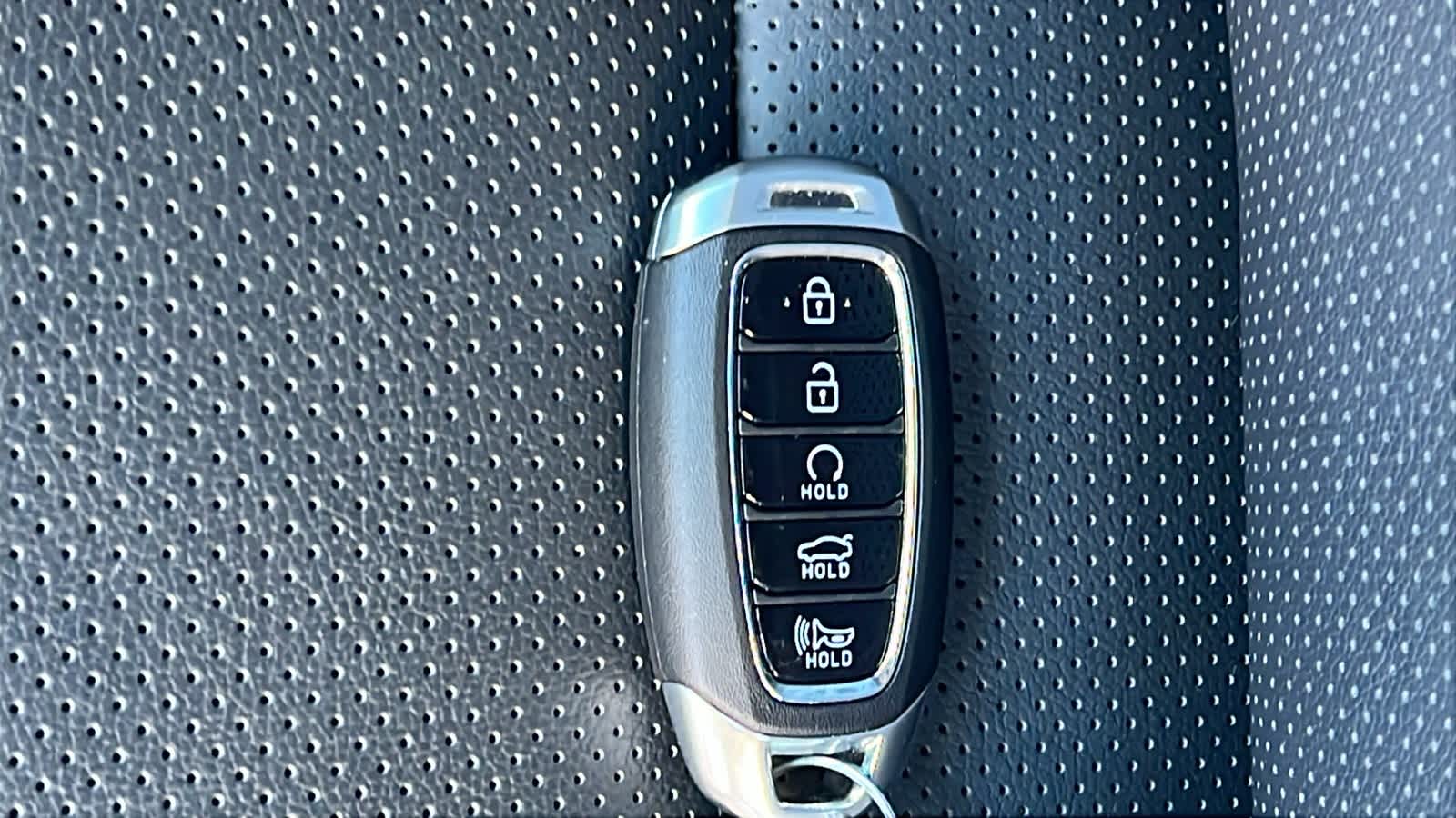 Thumbnail: 2023 Hyundai Elantra - 29