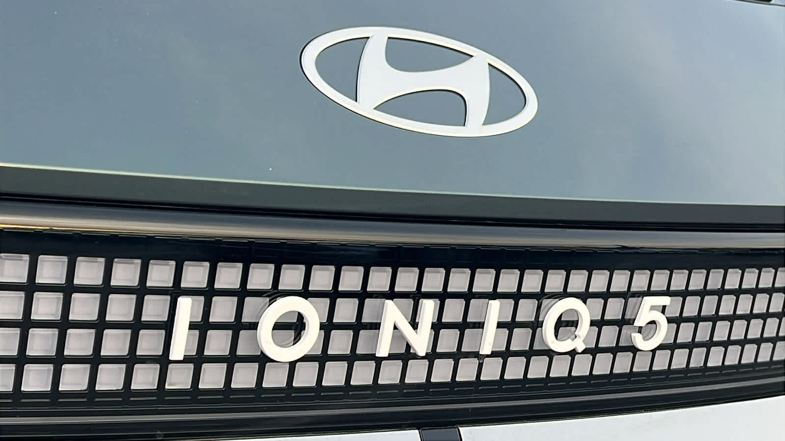 Thumbnail: 2026 Hyundai Ioniq 5 - 28