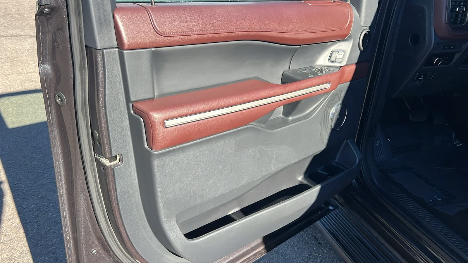 Thumbnail: 2024 Ford Expedition MAX - 23