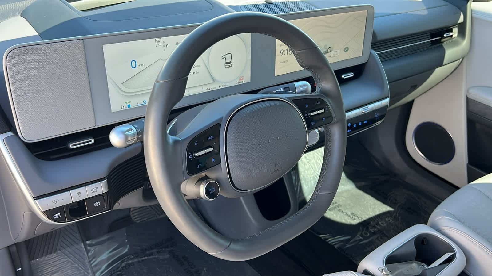 Thumbnail: 2022 Hyundai Ioniq 5 - 10