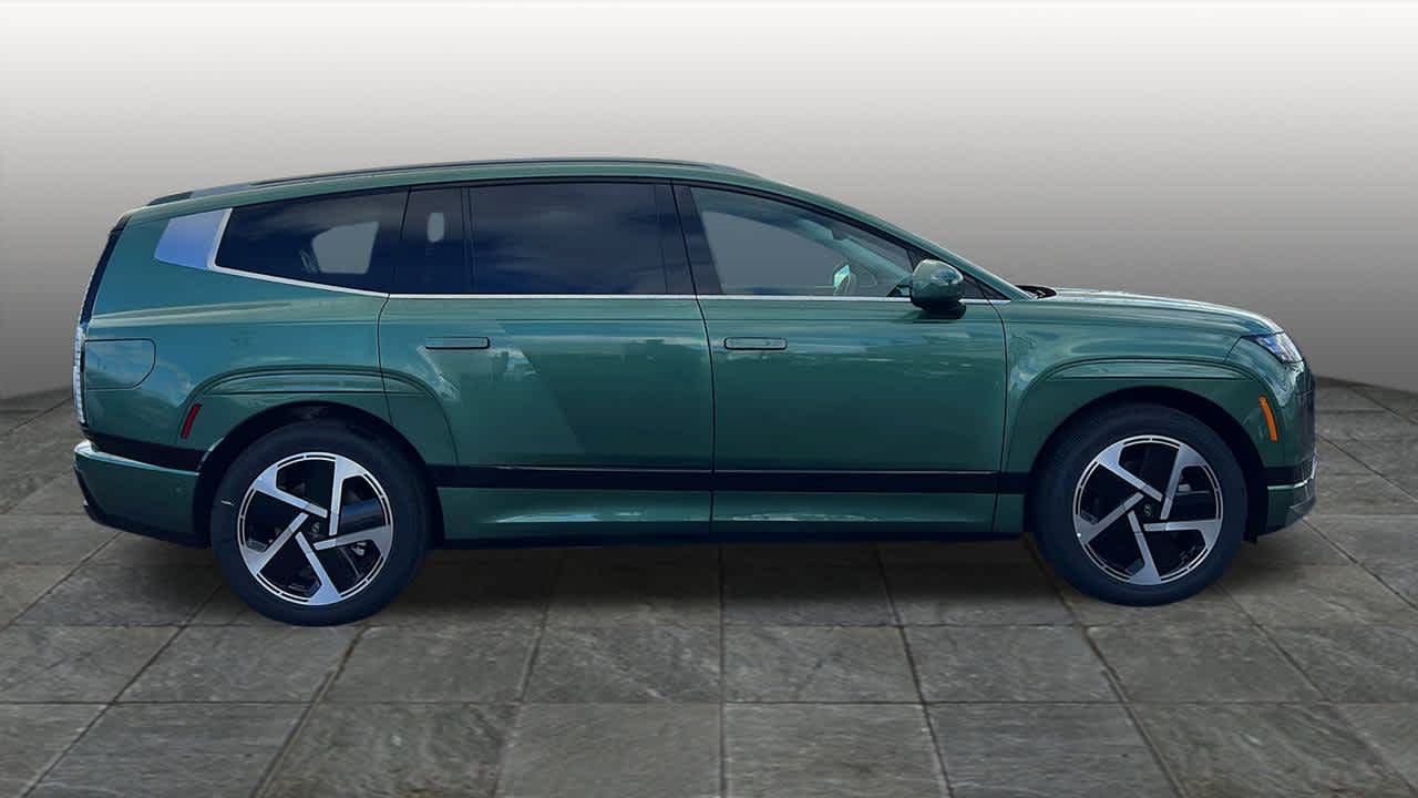 Thumbnail: 2026 Hyundai Ioniq - 4