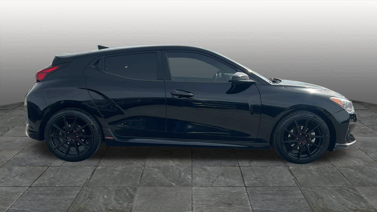 Thumbnail: 2020 Hyundai Veloster - 4