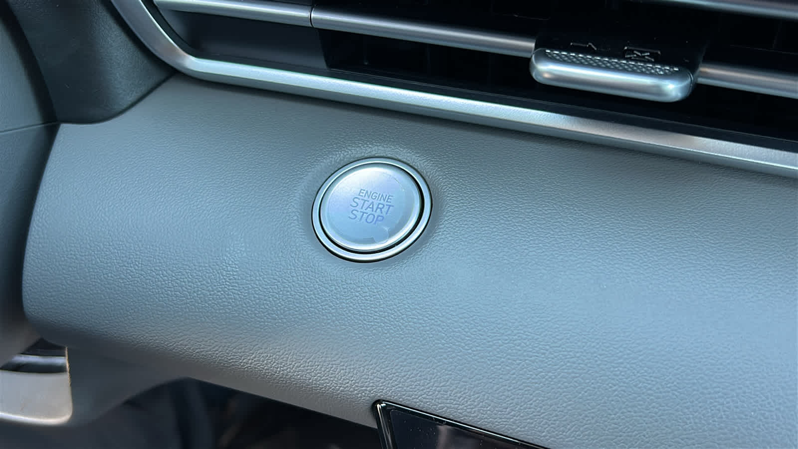 Thumbnail: 2026 Hyundai Elantra - 17