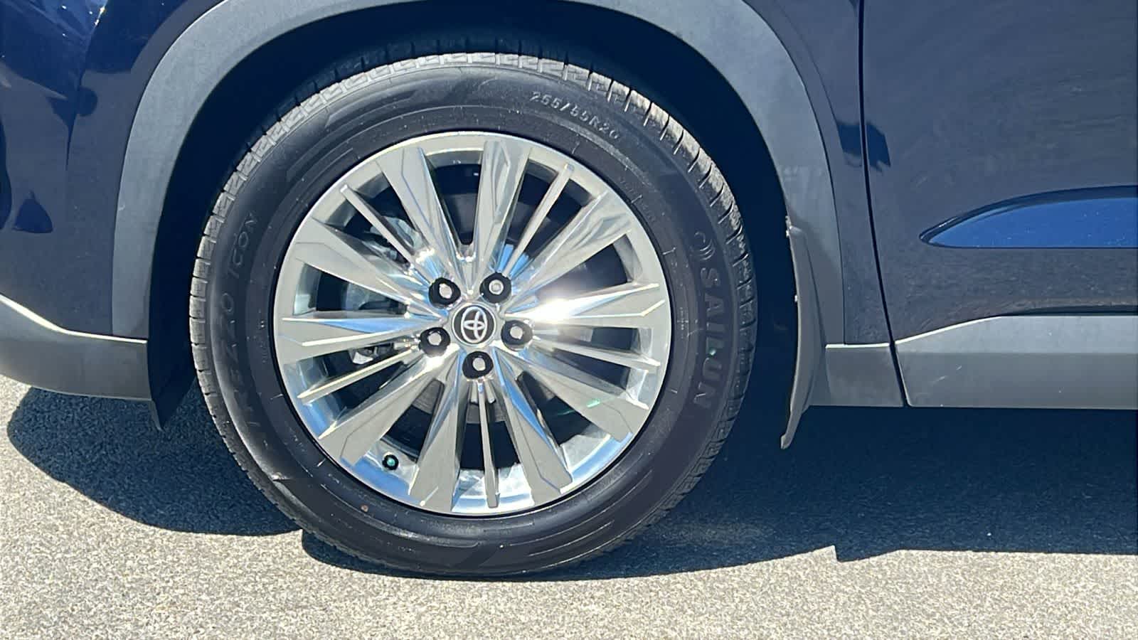 Thumbnail: 2024 Toyota Grand Highlander - 9