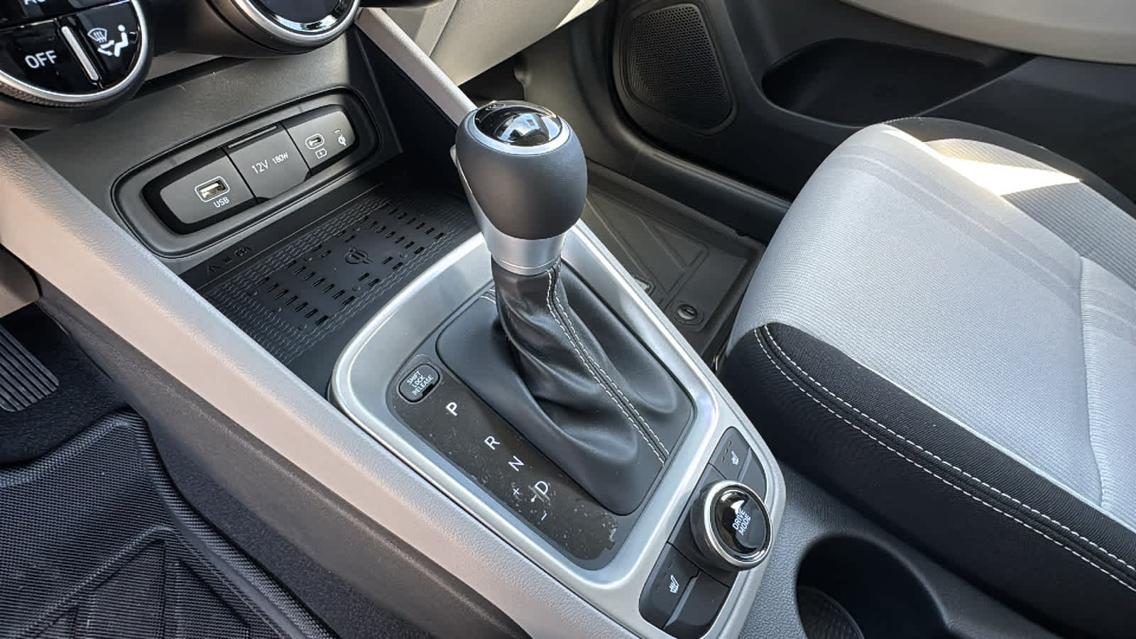 Thumbnail: 2026 Hyundai Venue - 13