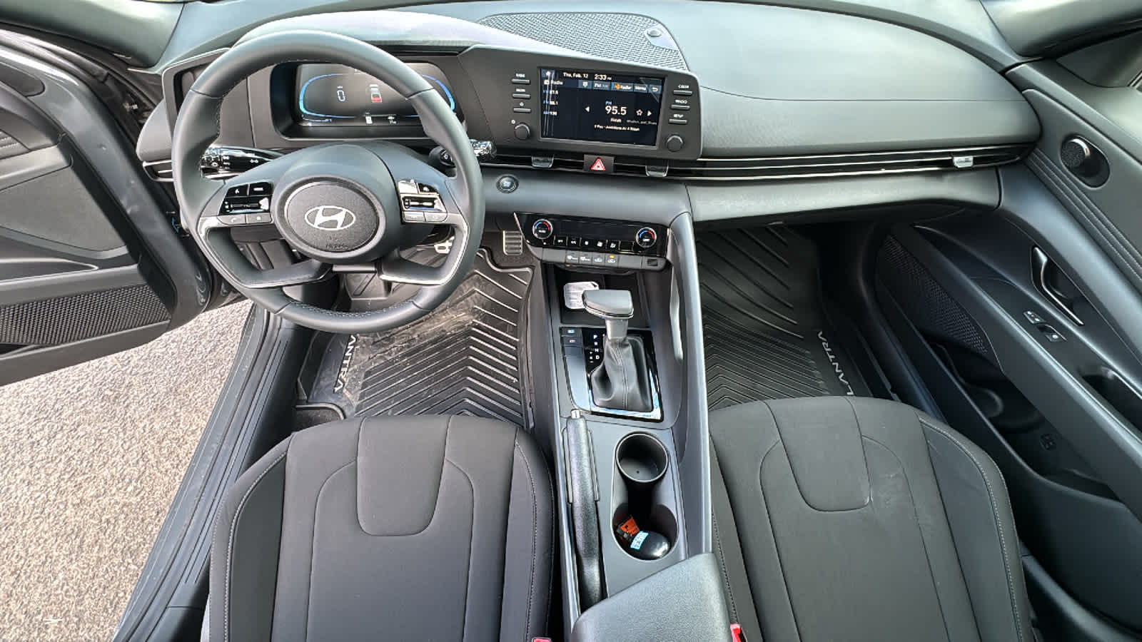 Thumbnail: 2026 Hyundai Elantra - 26