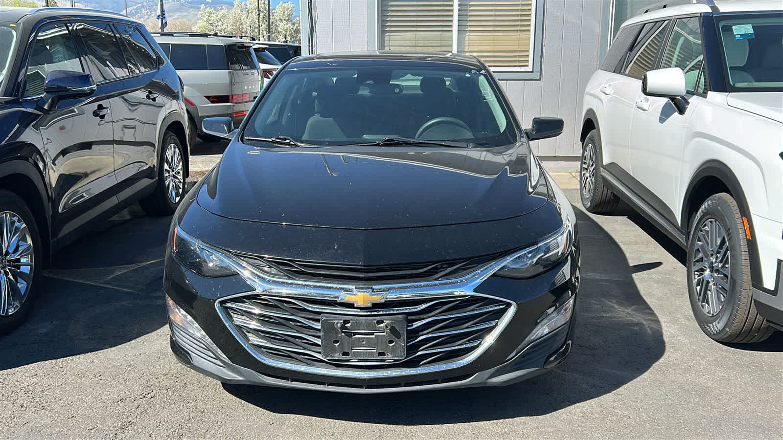 Thumbnail: 2023 Chevrolet Malibu - 9