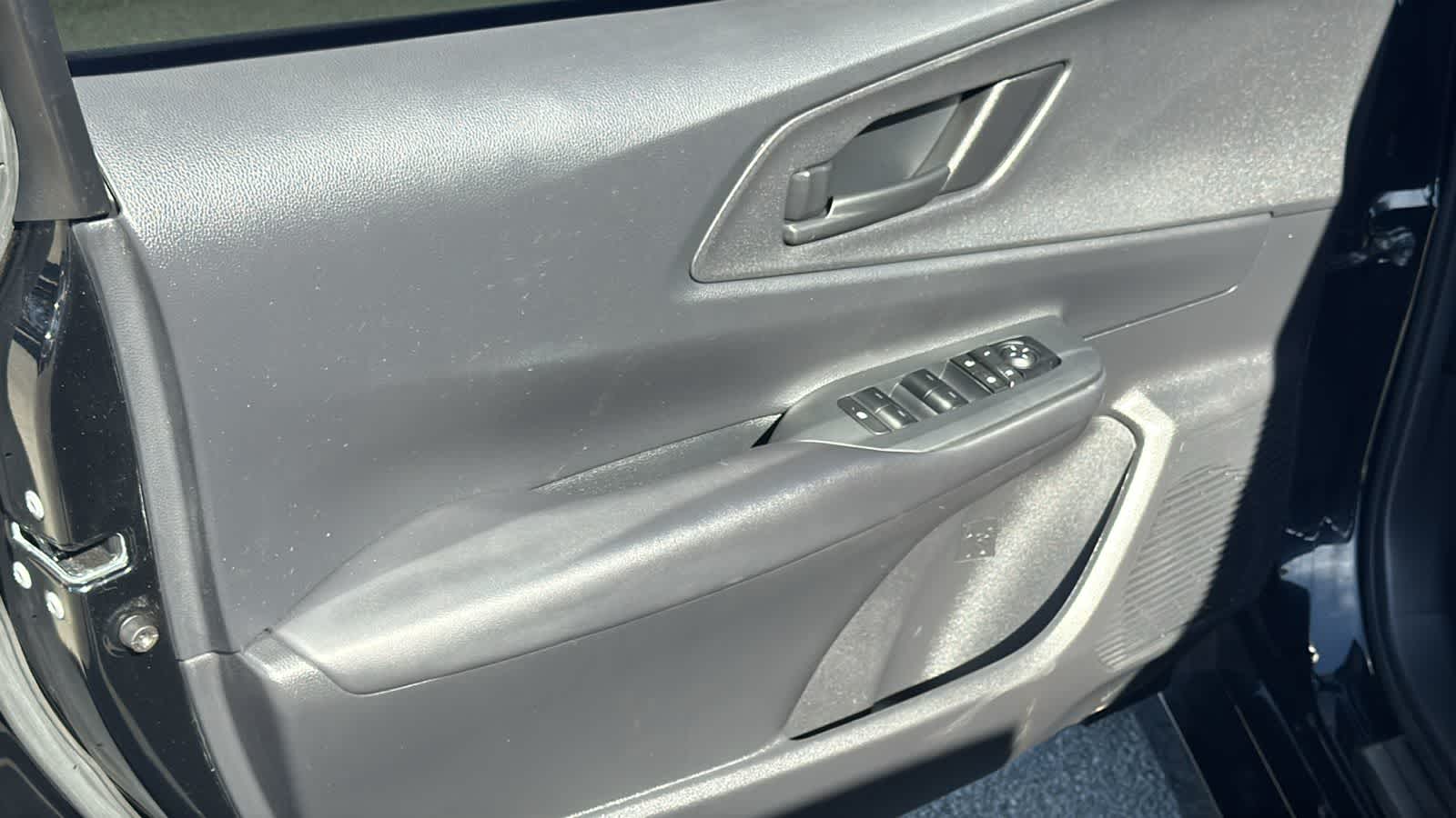 Thumbnail: 2024 Toyota Prius Prime - 23