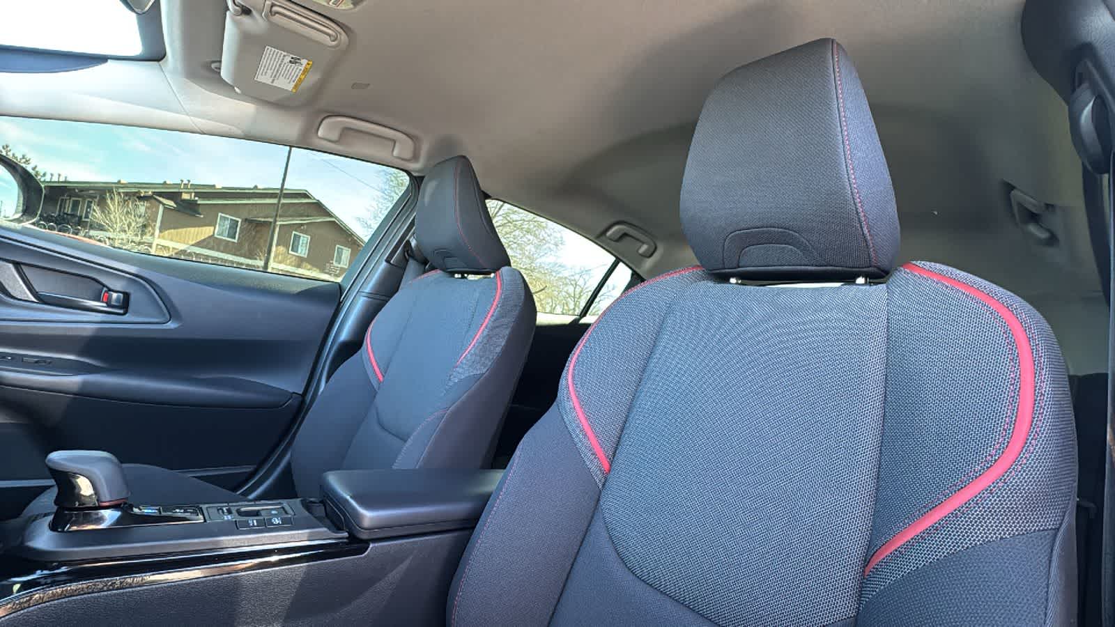 Thumbnail: 2024 Toyota Prius Prime - 11