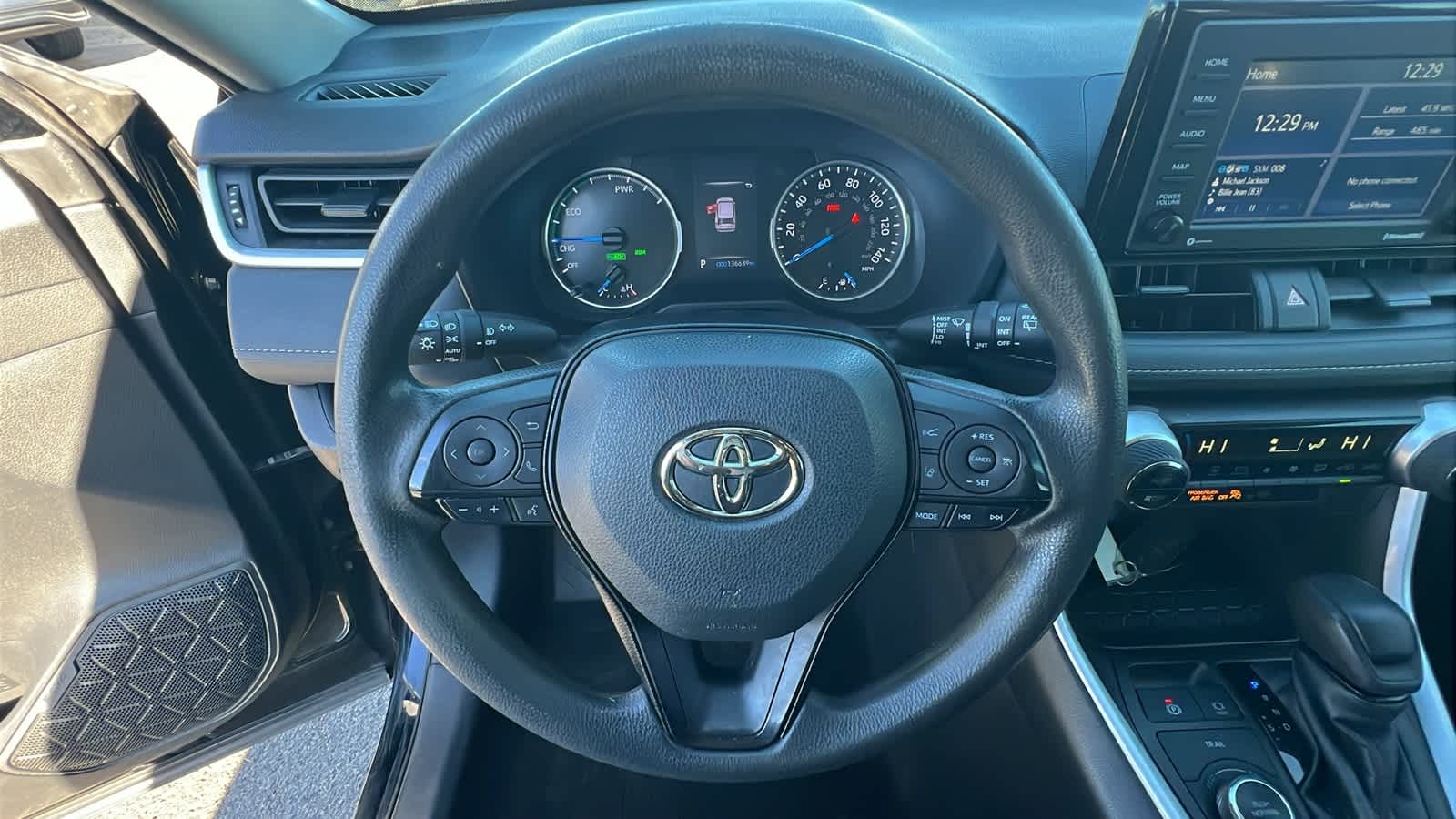 Thumbnail: 2020 Toyota RAV4 - 18