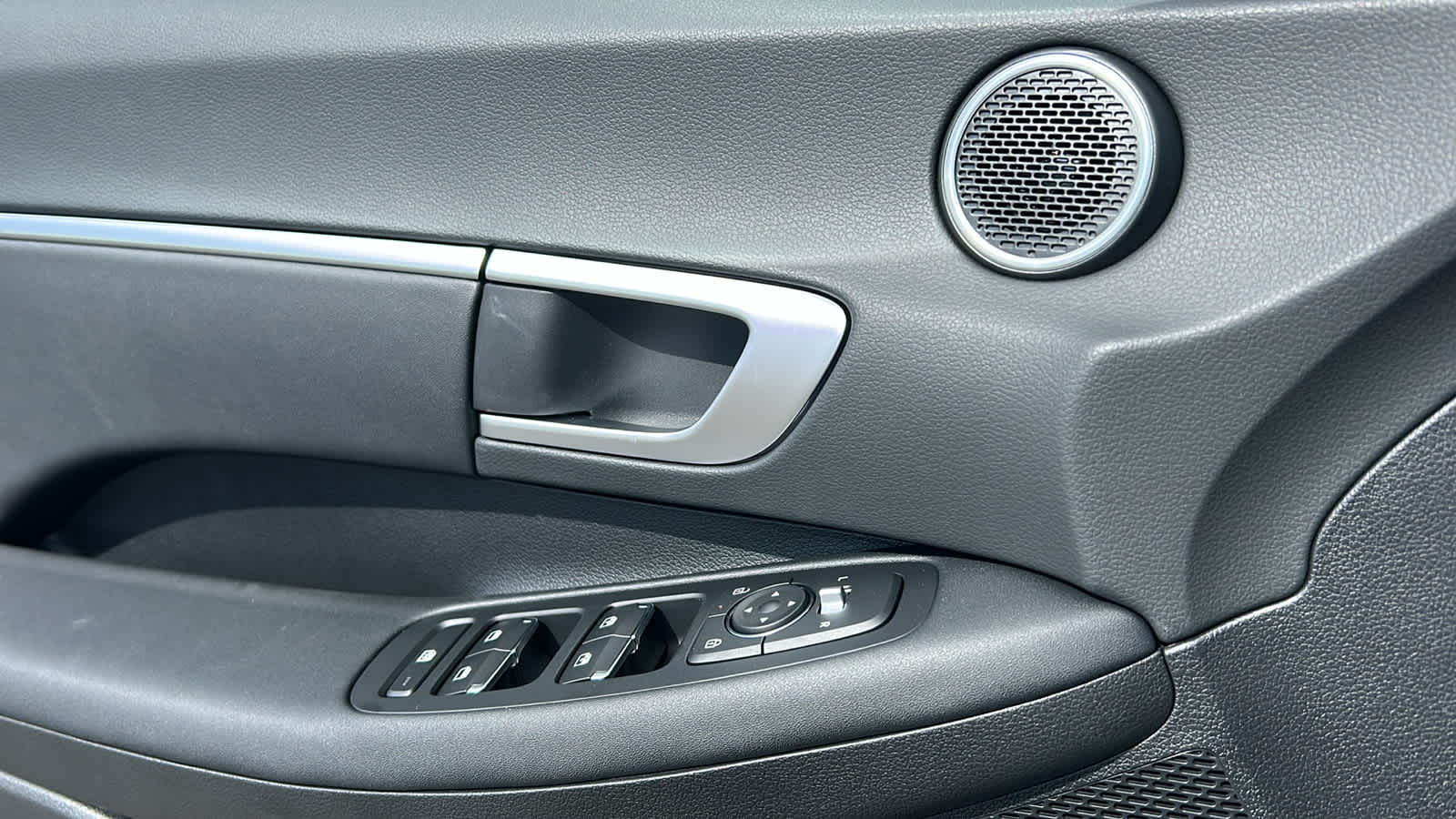 Thumbnail: 2026 Hyundai Sonata - 22