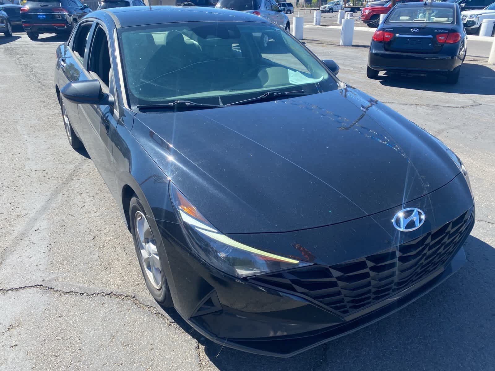 Thumbnail: 2021 Hyundai Elantra - 3