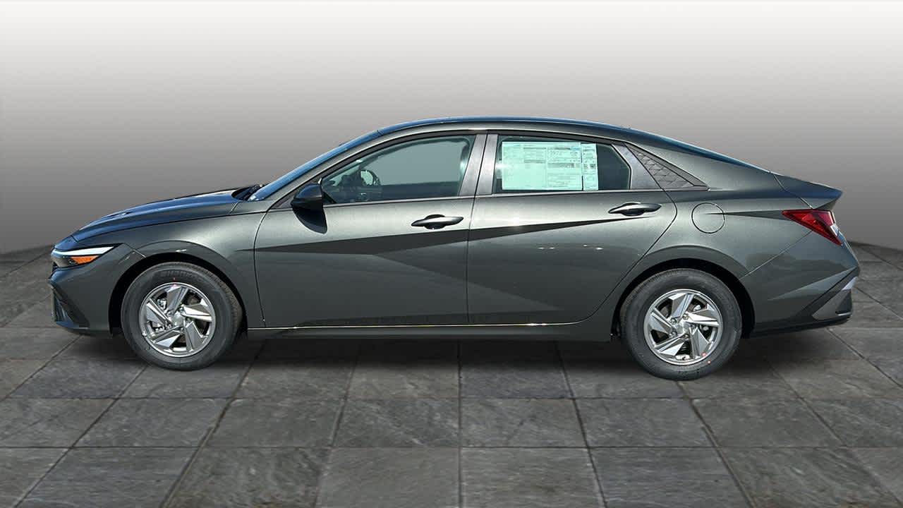 Thumbnail: 2026 Hyundai Elantra - 8