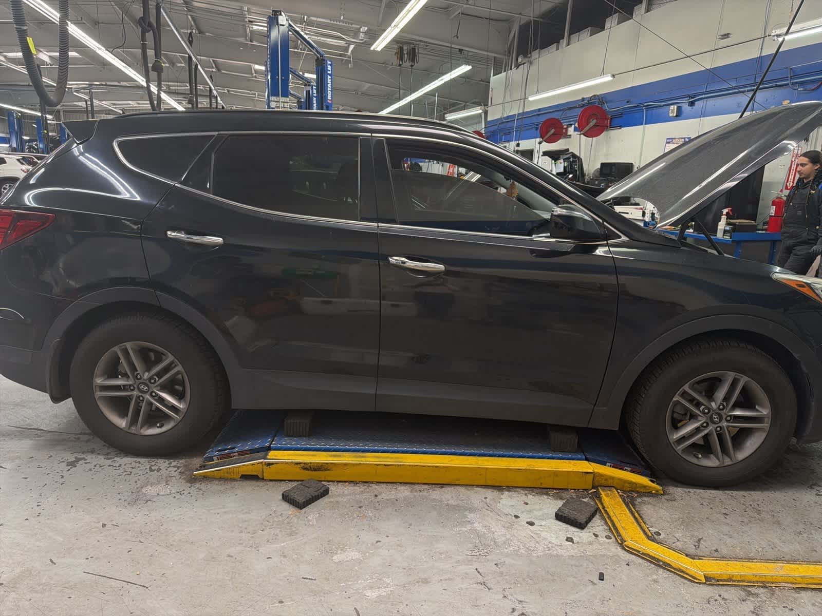 Thumbnail: 2018 Hyundai Santa Fe - 8