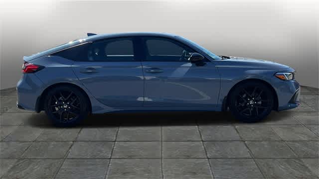 Thumbnail: 2022 Honda Civic - 4