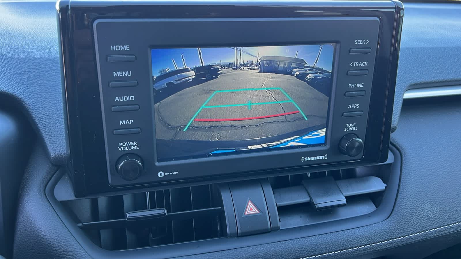 Thumbnail: 2020 Toyota RAV4 - 16