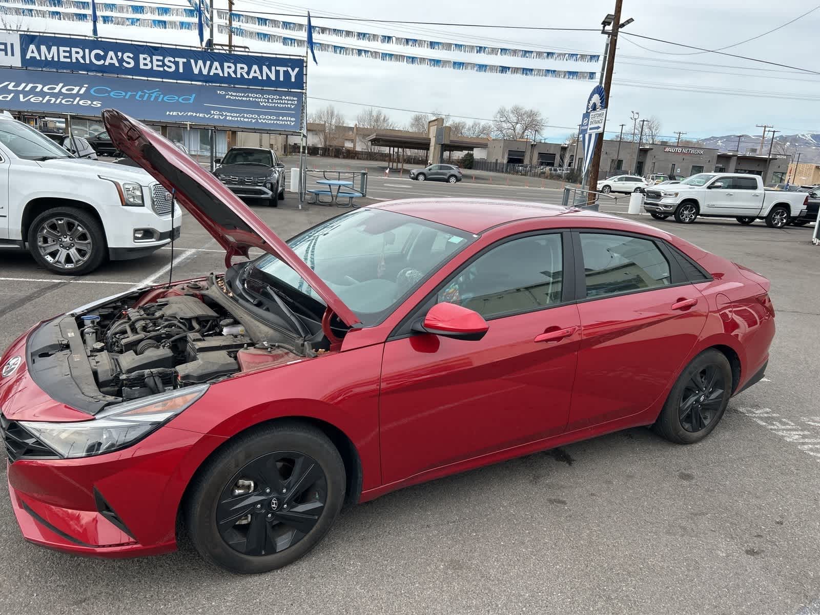 Thumbnail: 2023 Hyundai Elantra - 17