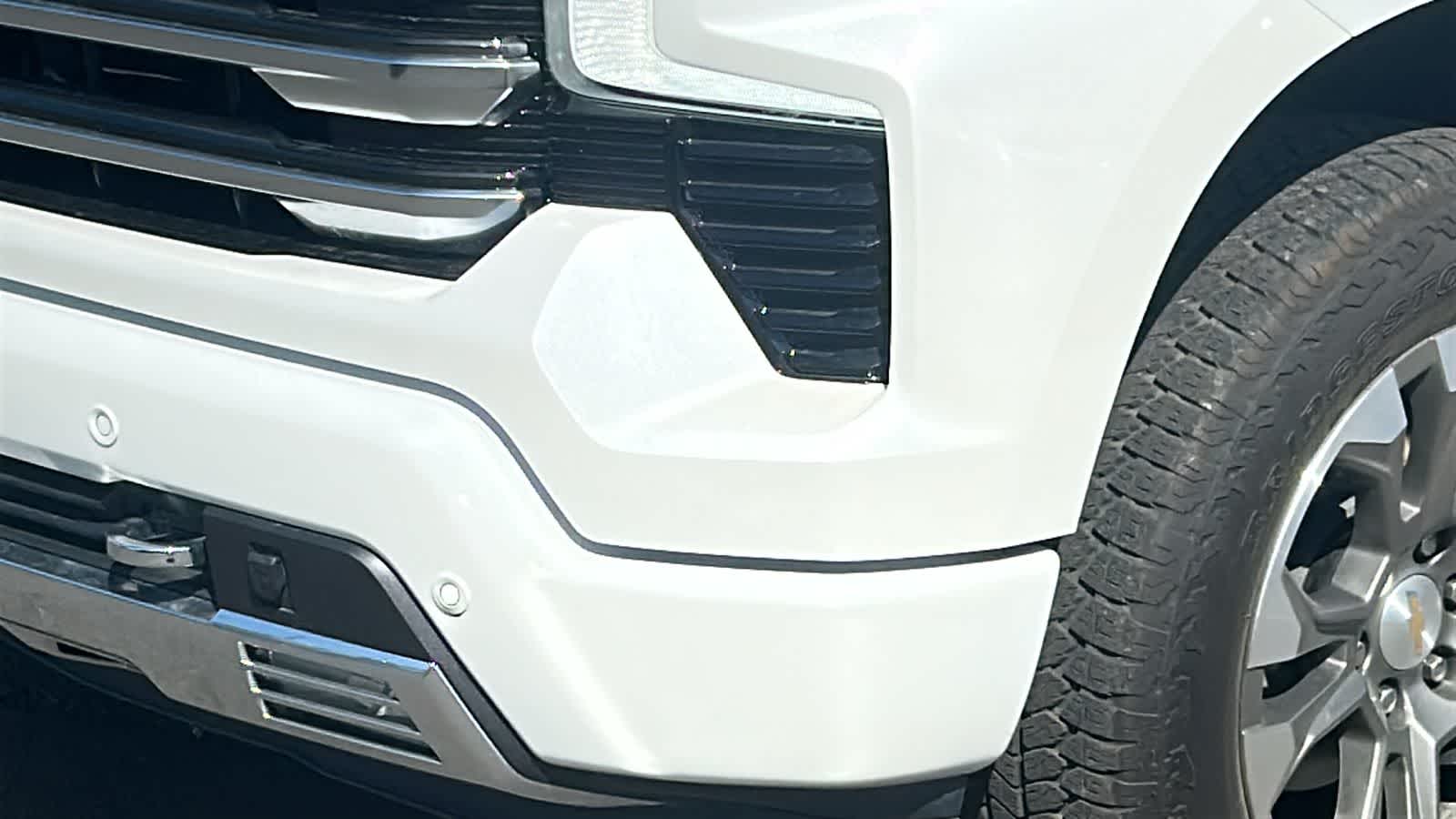 Thumbnail: 2024 Chevrolet Silverado 1500 - 3