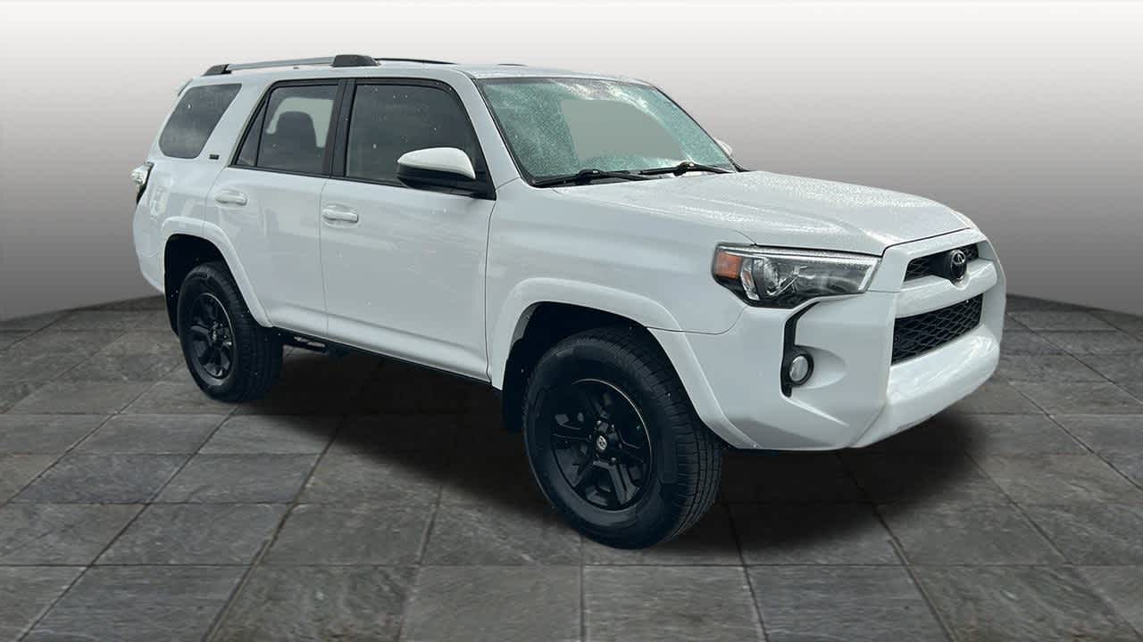 Thumbnail: 2019 Toyota 4Runner - 3