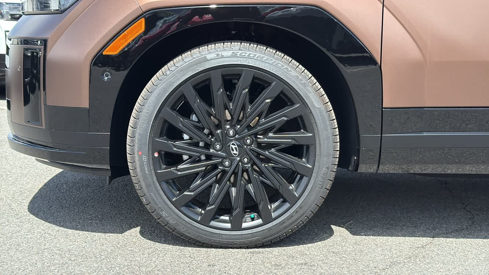 Thumbnail: 2025 Hyundai Santa Fe - 9