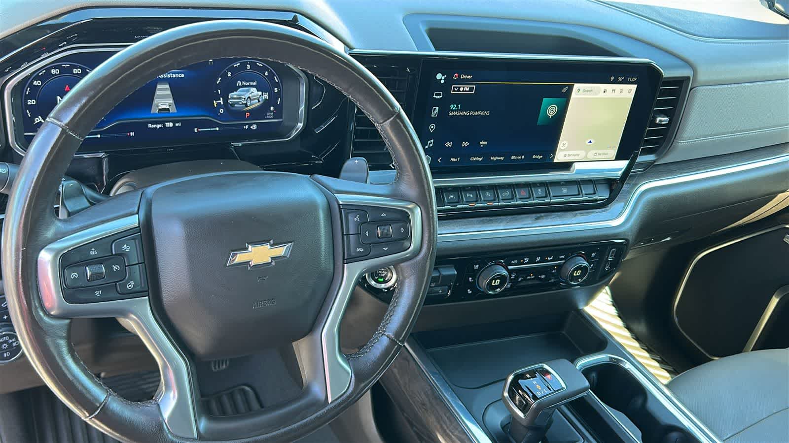 Thumbnail: 2022 Chevrolet Silverado 1500 - 9