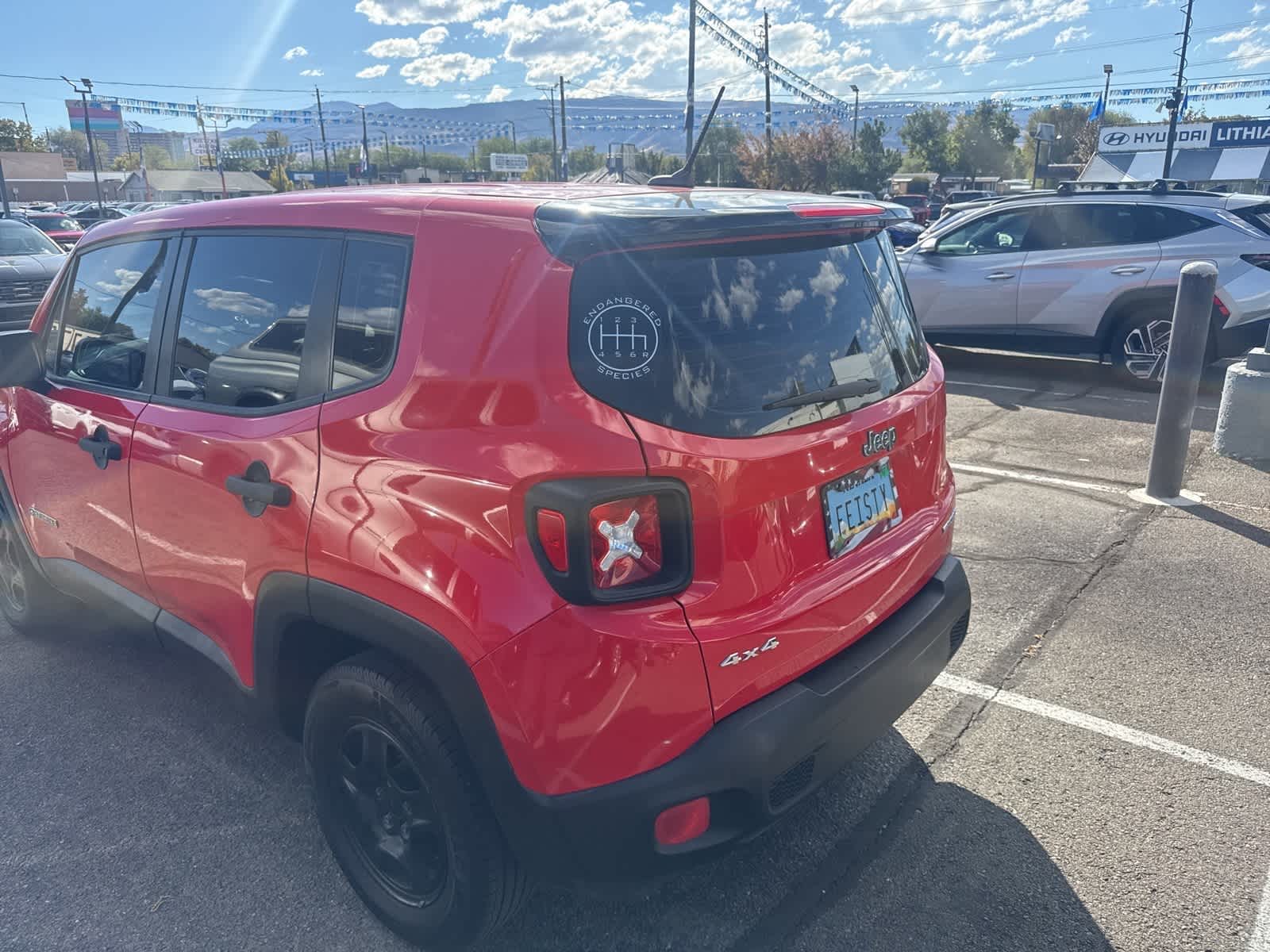 Thumbnail: 2015 Jeep Renegade - 4