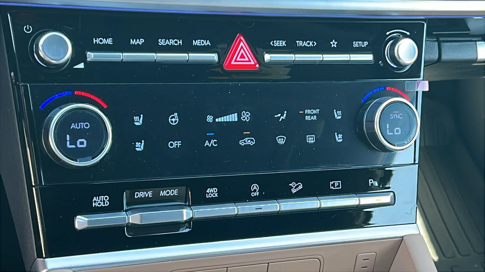 Thumbnail: 2026 Hyundai Santa Fe - 14