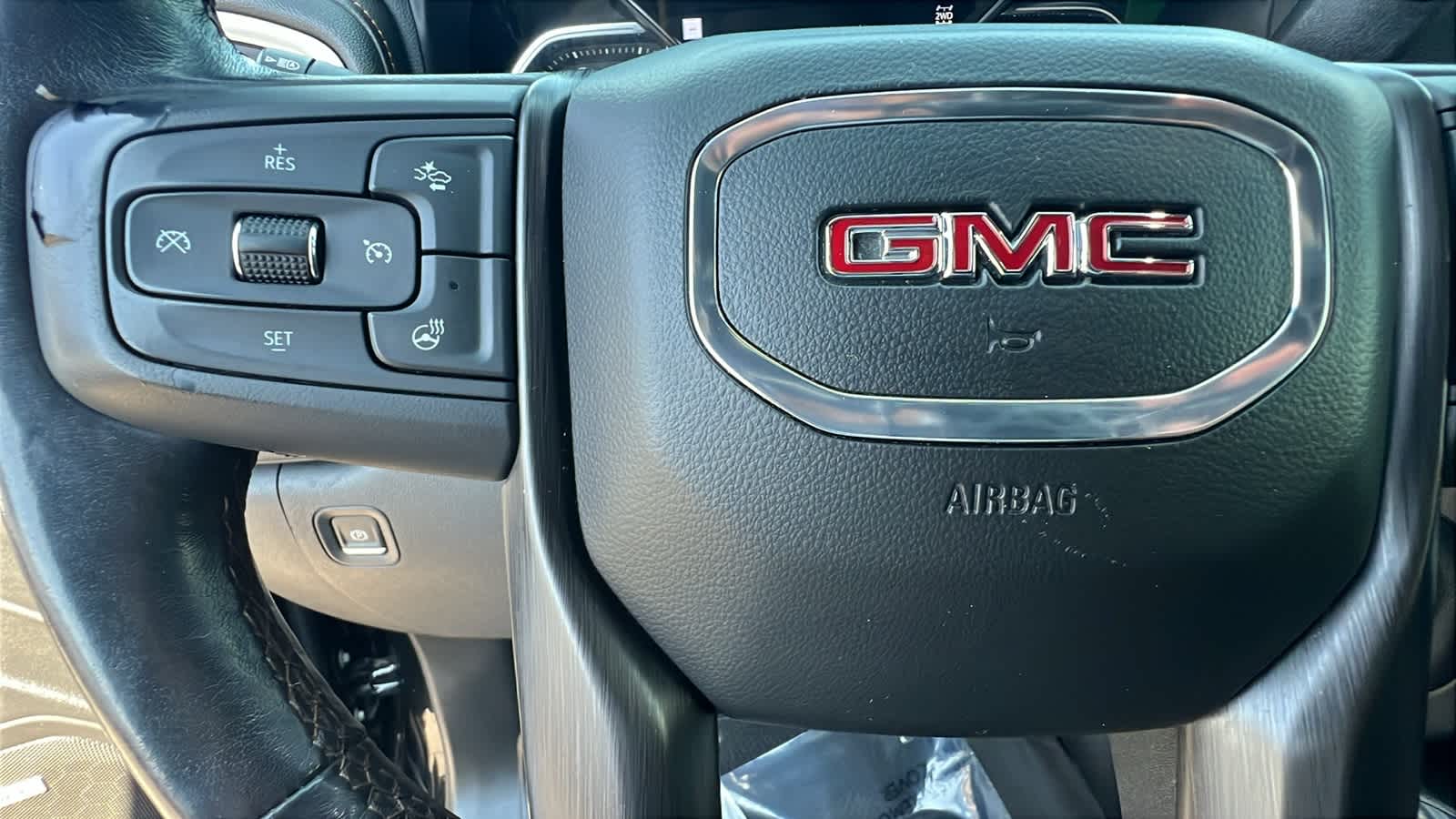 Thumbnail: 2022 GMC Sierra 2500 - 19