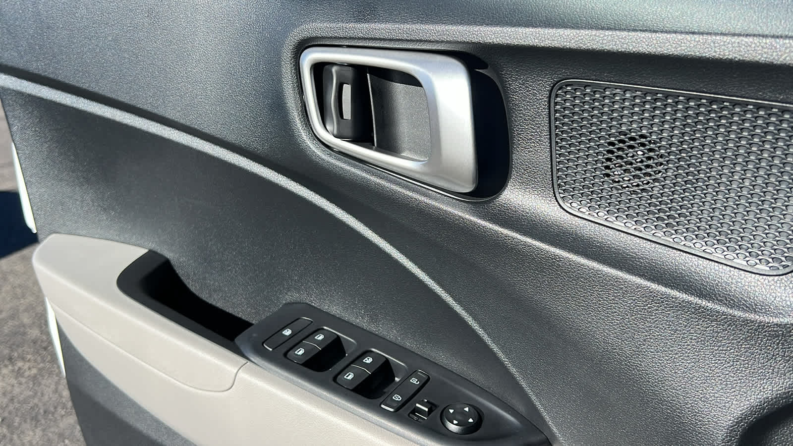 Thumbnail: 2026 Hyundai Venue - 22