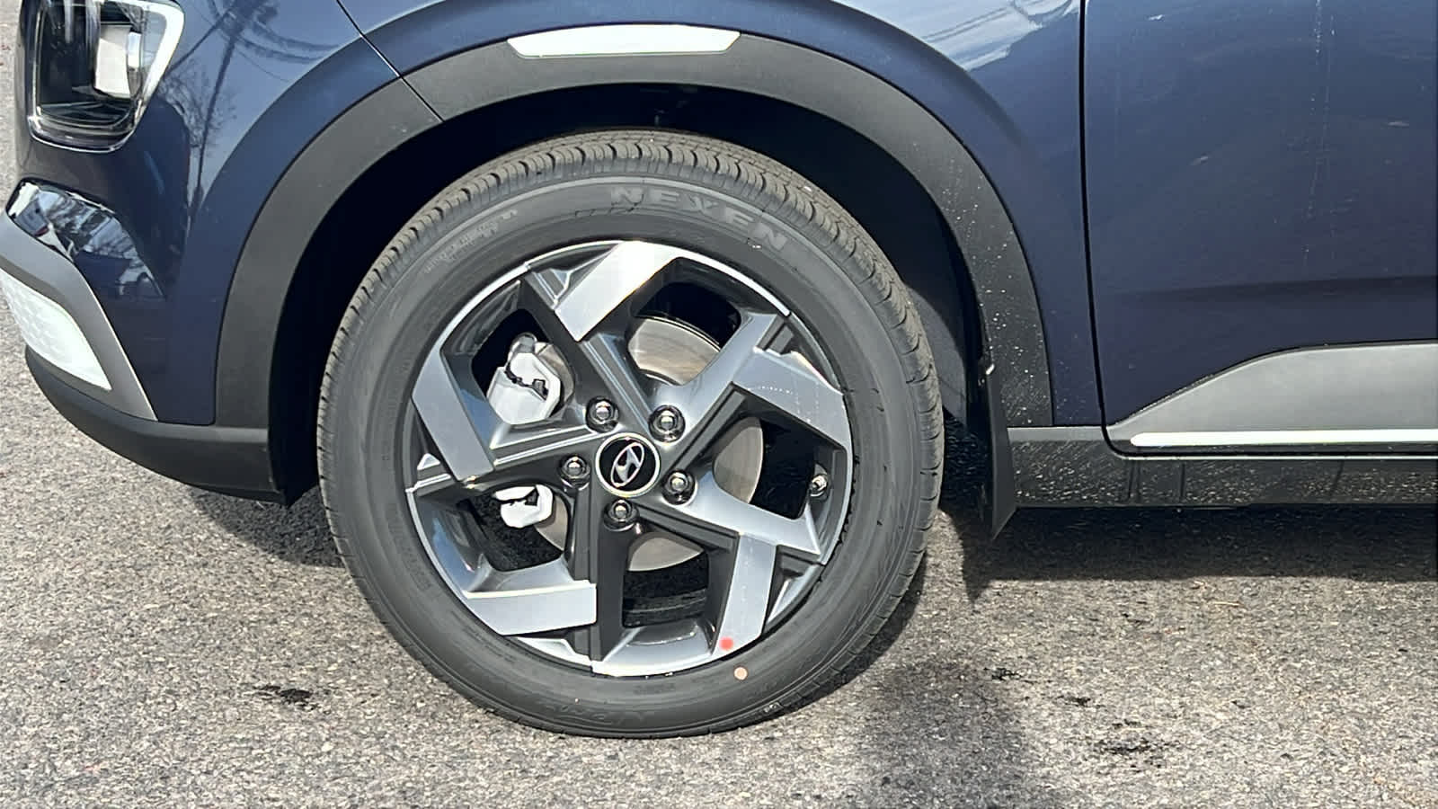 Thumbnail: 2026 Hyundai Venue - 9