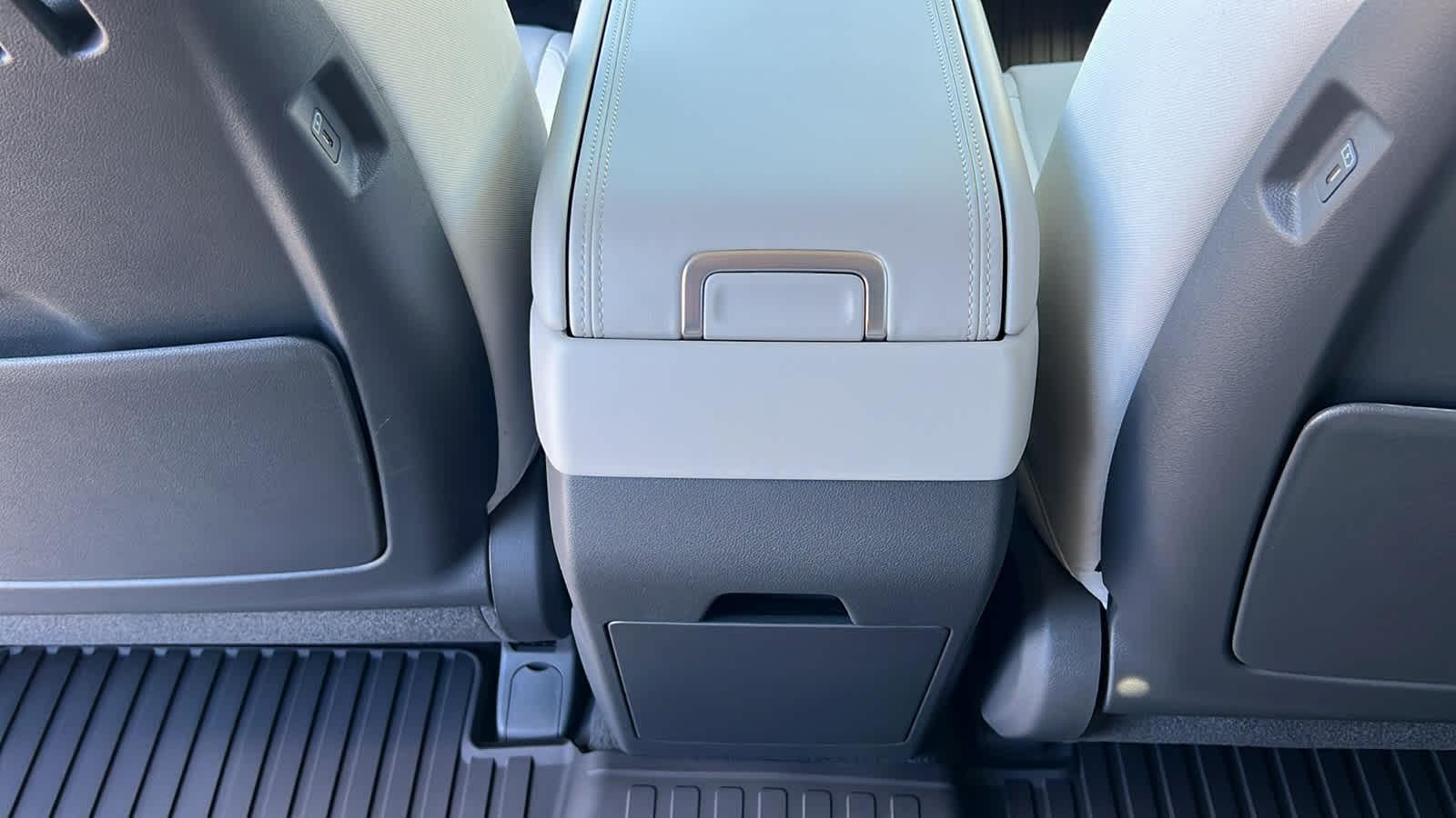 Thumbnail: 2026 Hyundai Santa Fe - 25