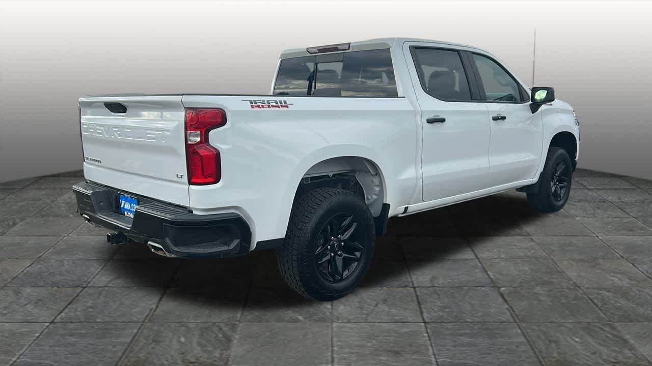 Thumbnail: 2021 Chevrolet Silverado 1500 - 5