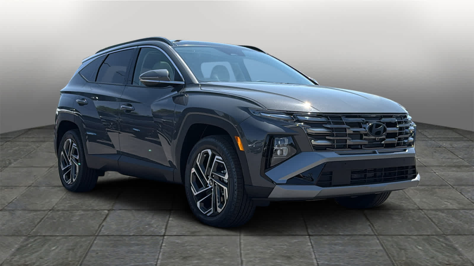 Thumbnail: 2025 Hyundai Tucson - 3