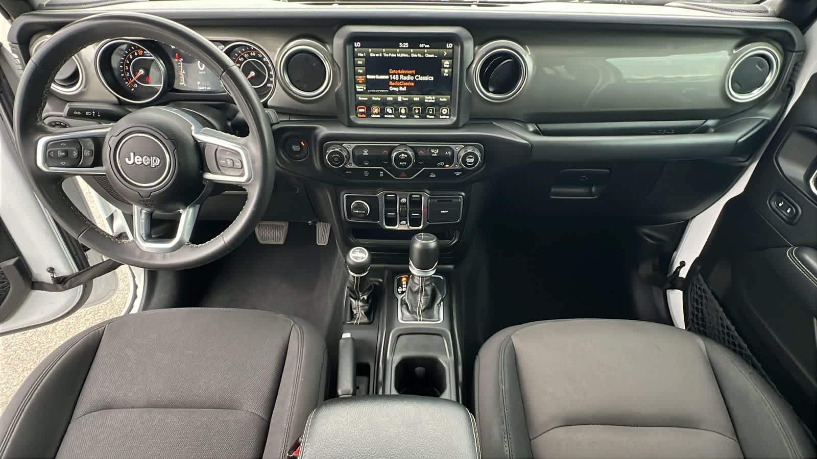 Thumbnail: 2023 Jeep Gladiator - 26