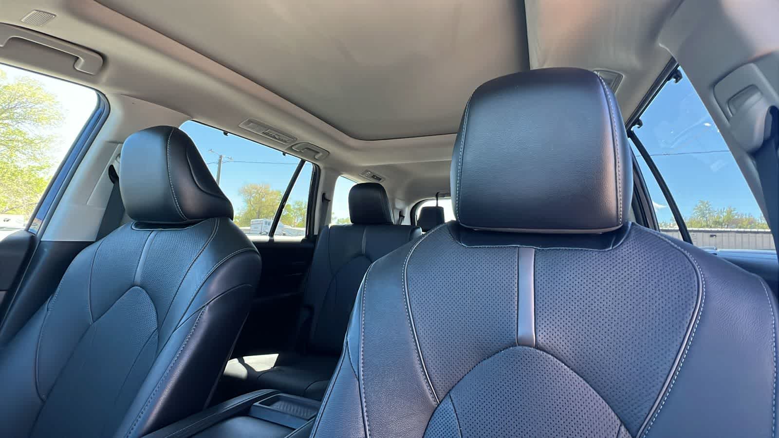 Thumbnail: 2024 Toyota Grand Highlander - 11