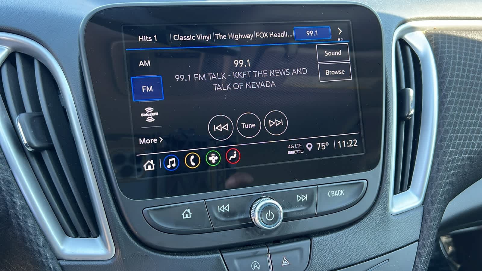 Thumbnail: 2023 Chevrolet Malibu - 15