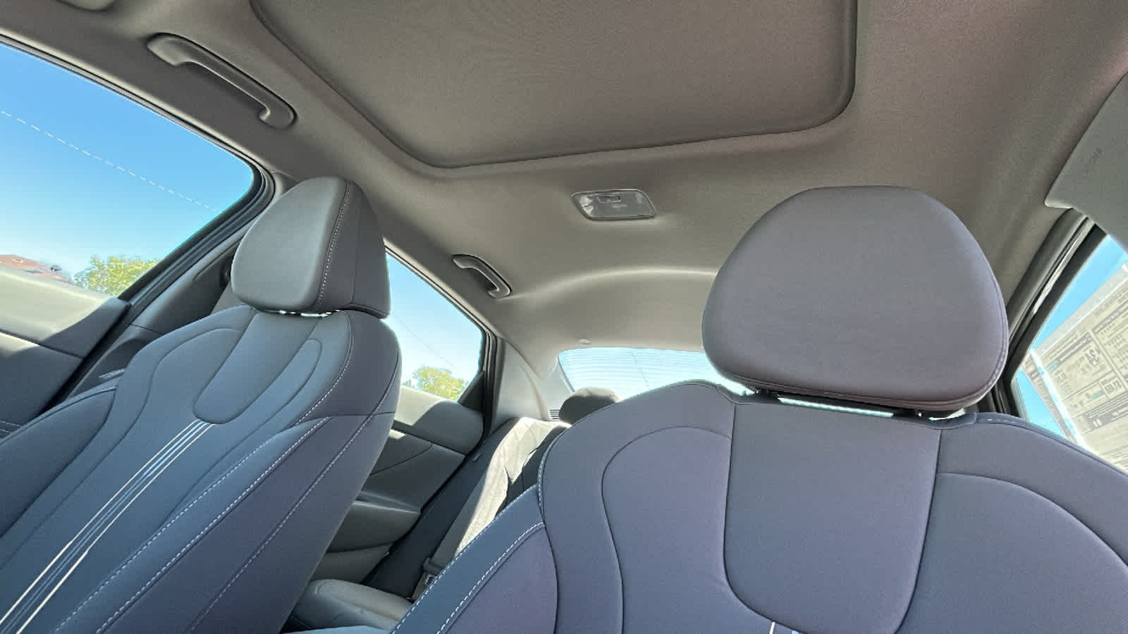 Thumbnail: 2026 Hyundai Elantra - 11