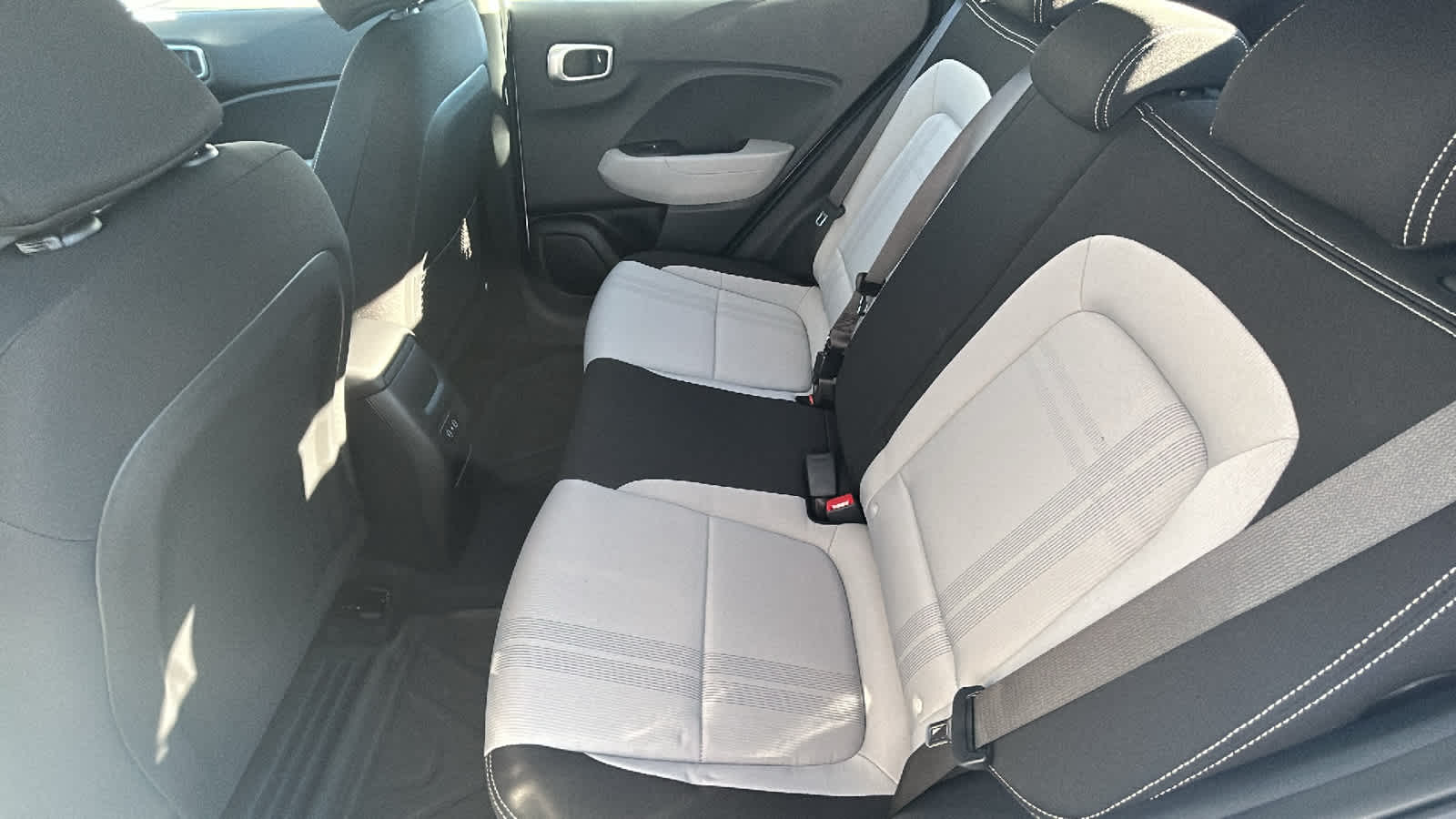 Thumbnail: 2026 Hyundai Venue - 24