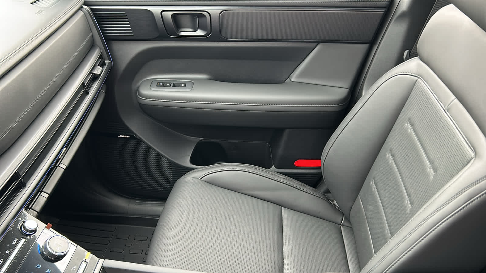 Thumbnail: 2026 Hyundai Santa Fe - 12