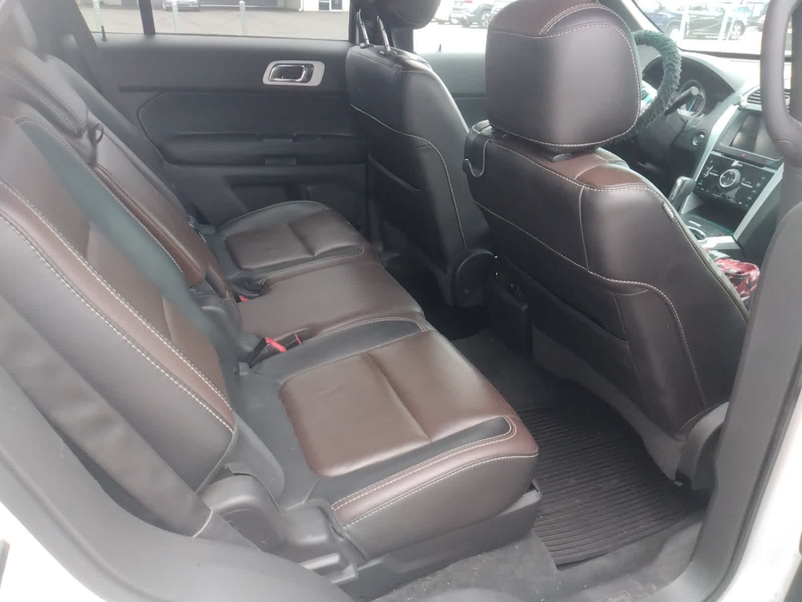 Thumbnail: 2013 Ford Explorer - 18